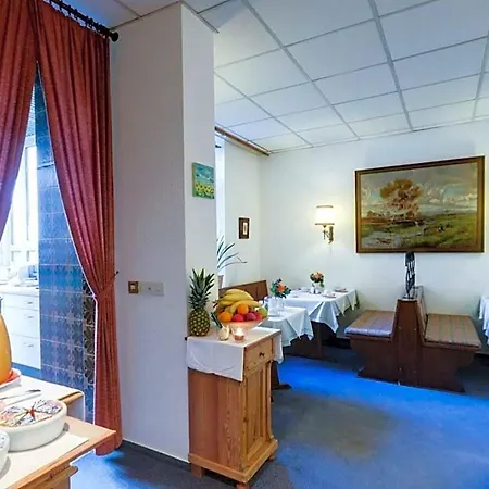 Hotel Regina 3*